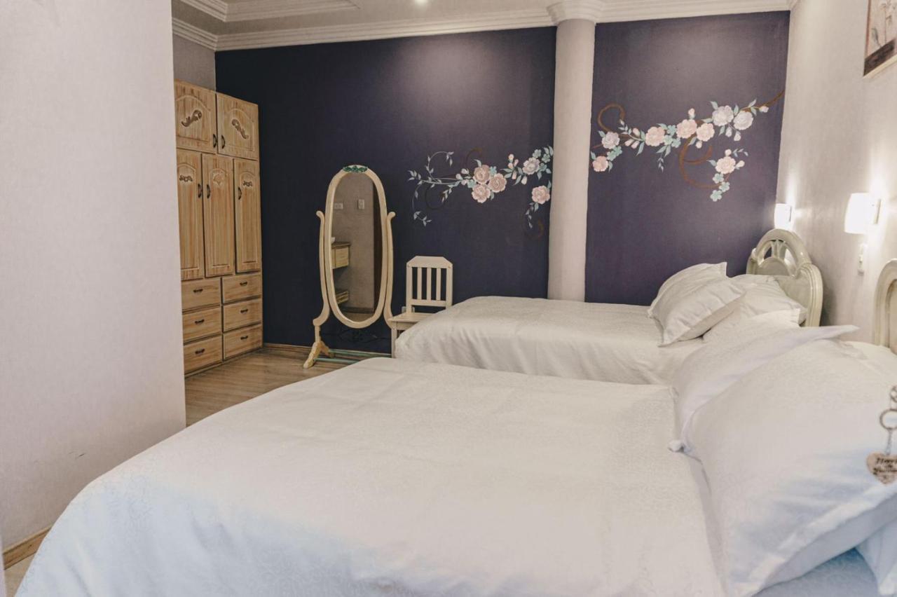 Hotel Boutique Casa Ruth En קואנקה מראה חיצוני תמונה