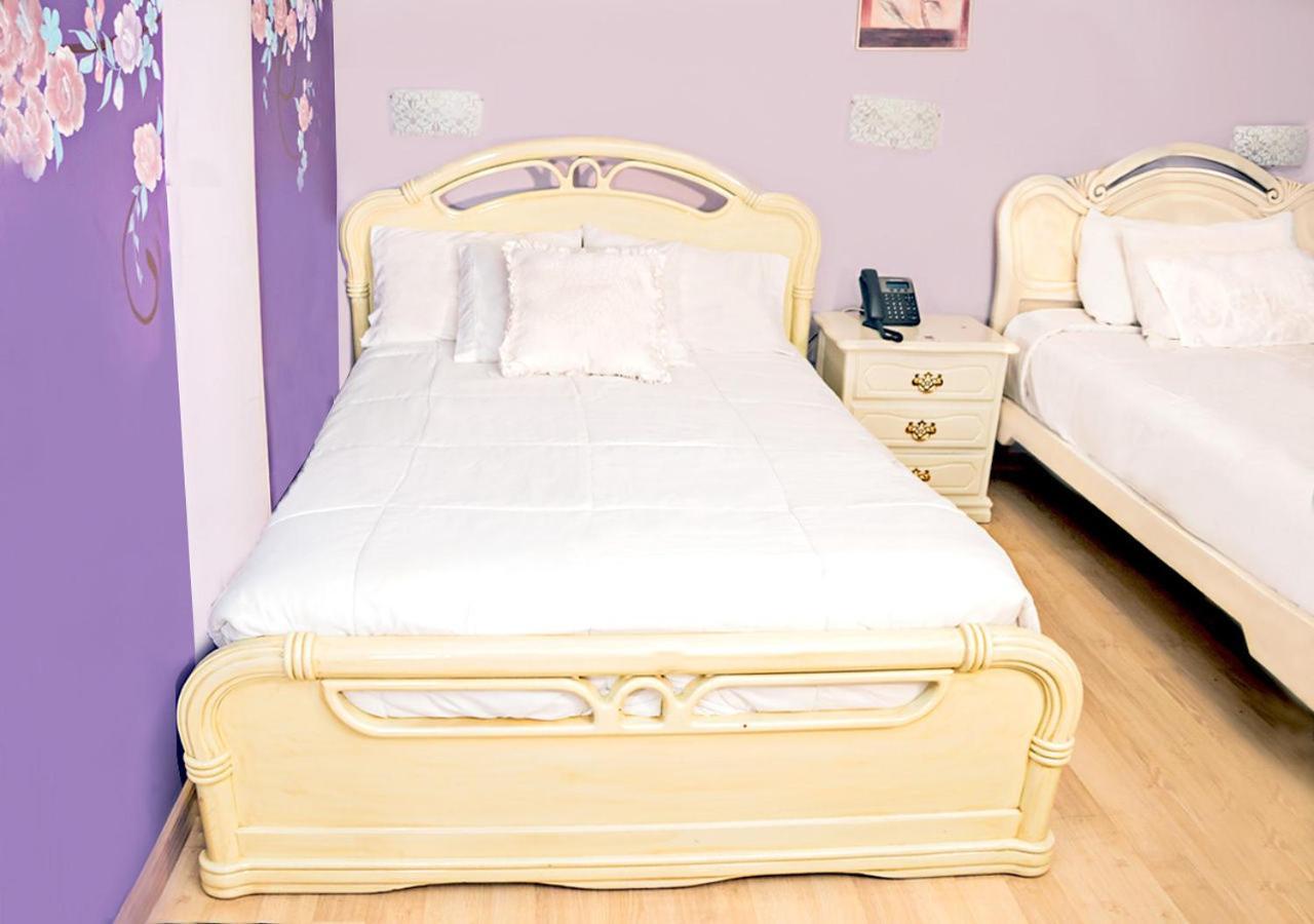 Hotel Boutique Casa Ruth En קואנקה מראה חיצוני תמונה