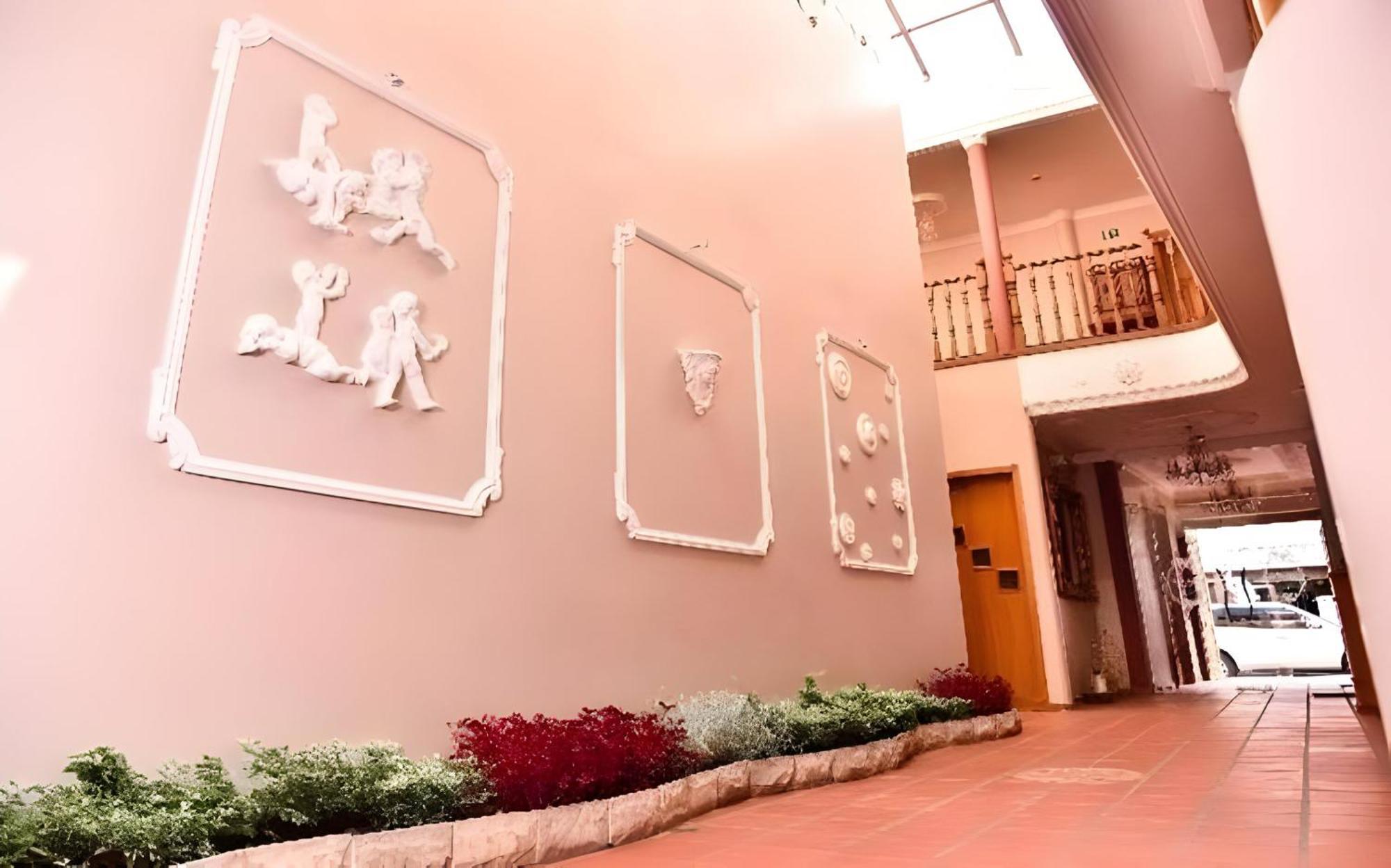 Hotel Boutique Casa Ruth En קואנקה מראה חיצוני תמונה