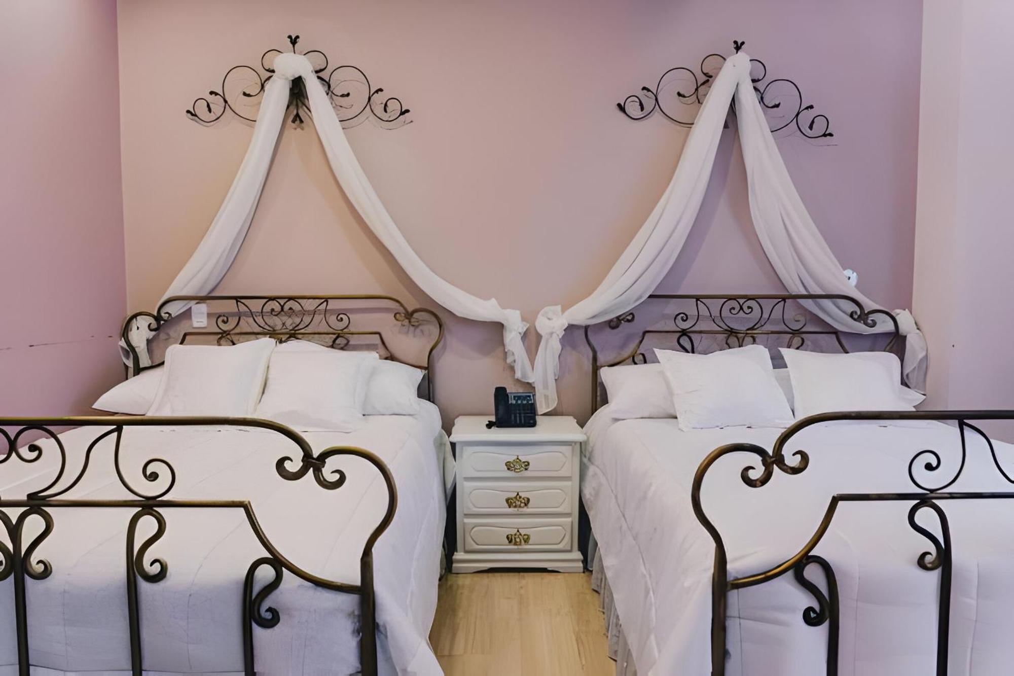 Hotel Boutique Casa Ruth En קואנקה מראה חיצוני תמונה