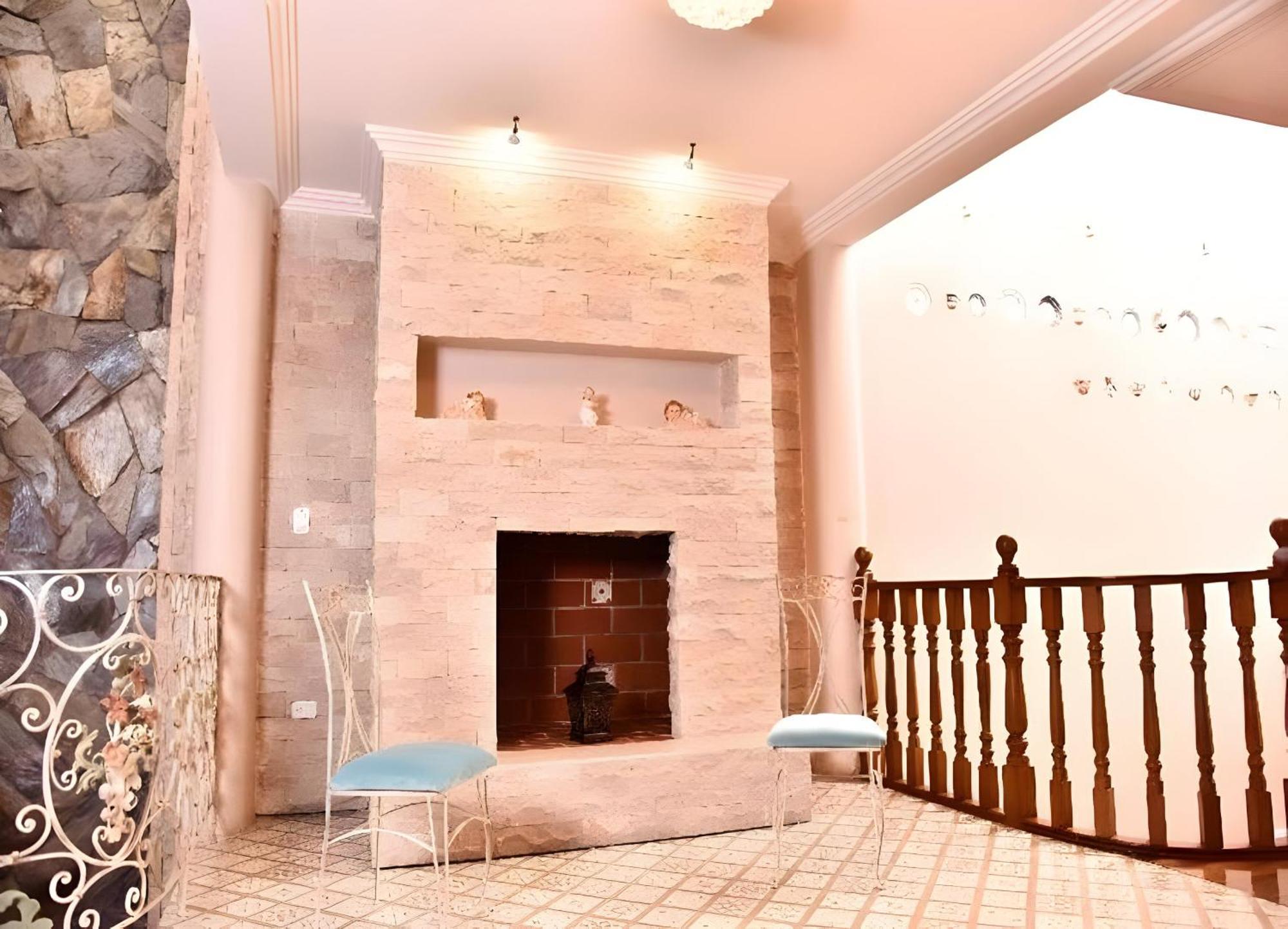 Hotel Boutique Casa Ruth En קואנקה מראה חיצוני תמונה