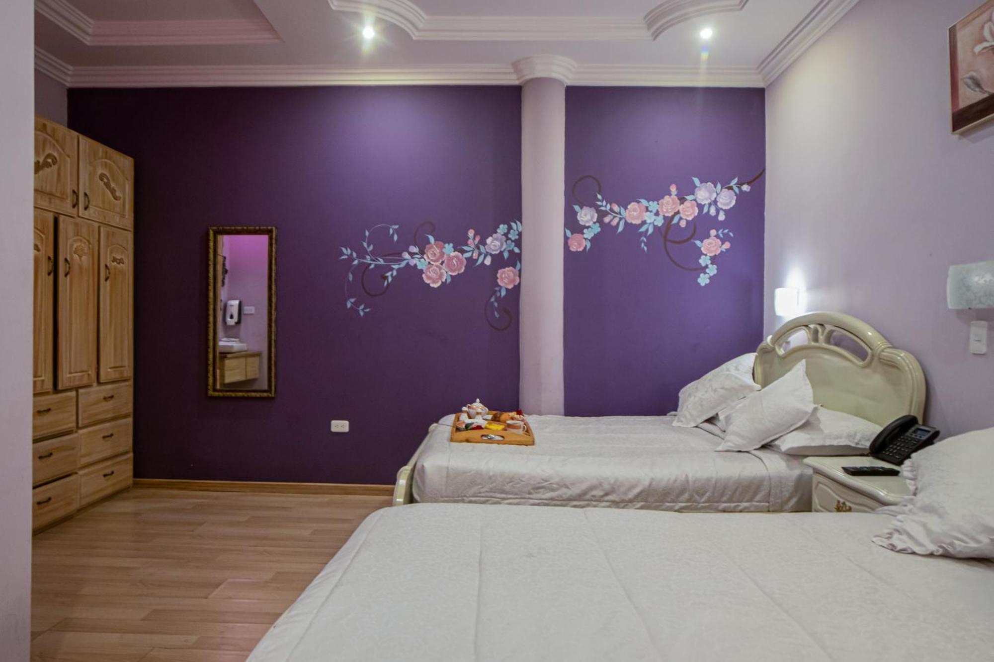 Hotel Boutique Casa Ruth En קואנקה מראה חיצוני תמונה
