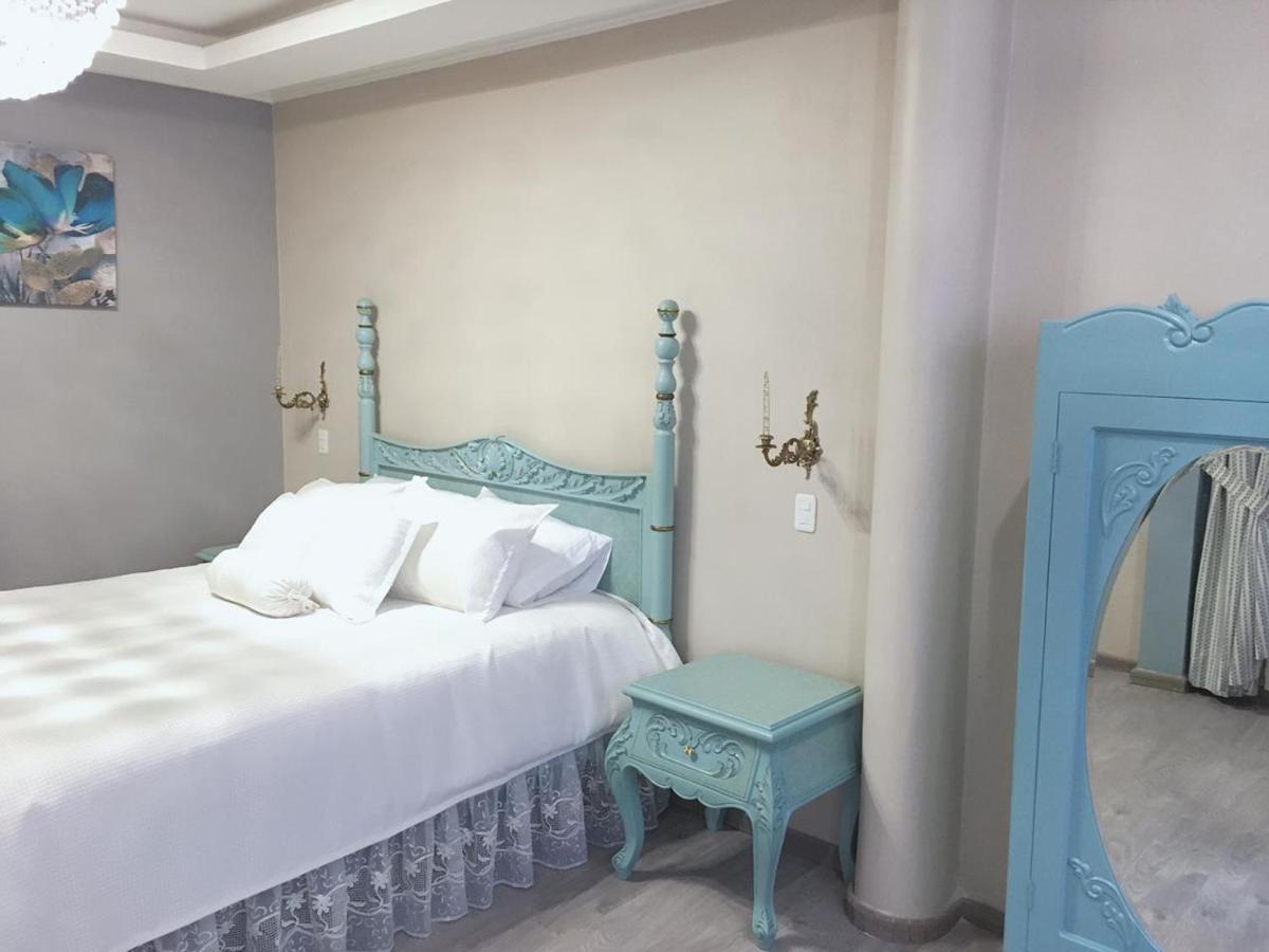 Hotel Boutique Casa Ruth En קואנקה מראה חיצוני תמונה